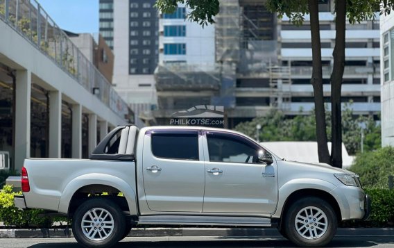 2012 Toyota Hilux in Makati, Metro Manila-11