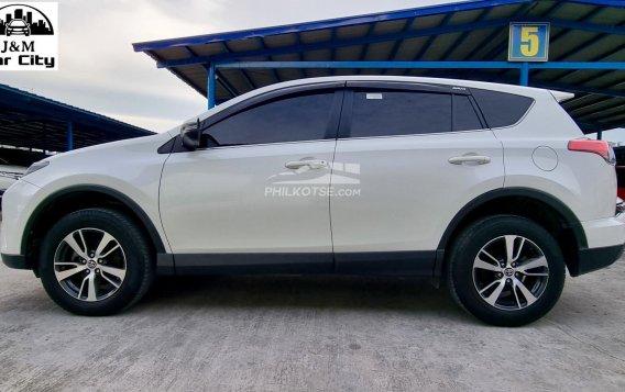 2018 Toyota RAV4 in Pasay, Metro Manila-7