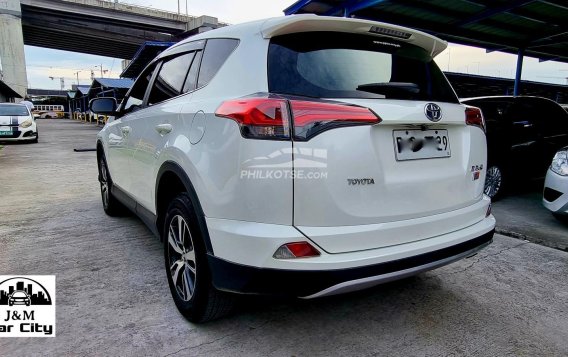 2018 Toyota RAV4 in Pasay, Metro Manila-6