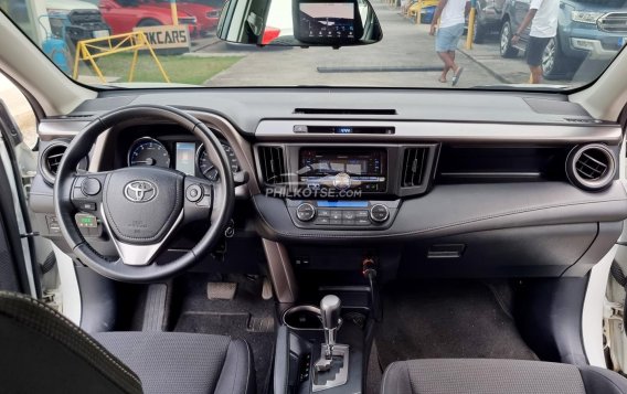 2018 Toyota RAV4 in Pasay, Metro Manila-3