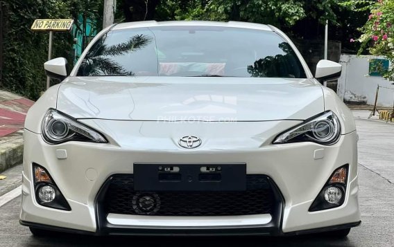 2014 Toyota 86  2.0 AT in Manila, Metro Manila-5