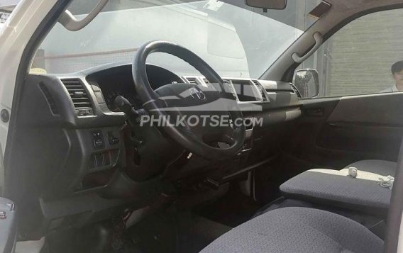 2019 Toyota Hiace in Pasay, Metro Manila-3