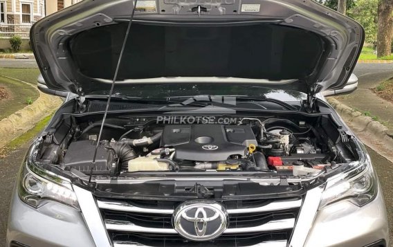 2017 Toyota Fortuner  2.4 V Diesel 4x2 AT in Manila, Metro Manila-10
