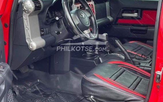 2015 Toyota FJ Cruiser  4.0L V6 in Manila, Metro Manila-10