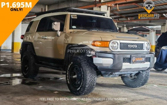 2016 Toyota FJ Cruiser  4.0L V6 in Manila, Metro Manila-18