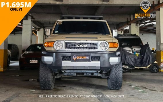 2016 Toyota FJ Cruiser  4.0L V6 in Manila, Metro Manila-16