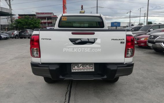 2018 Toyota Hilux in San Fernando, Pampanga-7