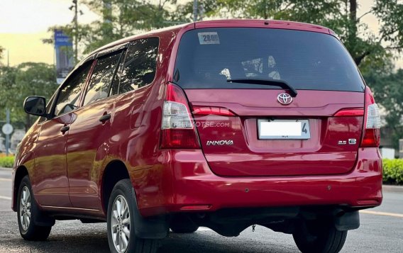 2015 Toyota Innova in Makati, Metro Manila-4