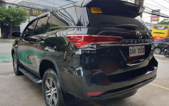 2018 Toyota Fortuner  2.4 G Diesel 4x2 MT in Las Piñas, Metro Manila-12
