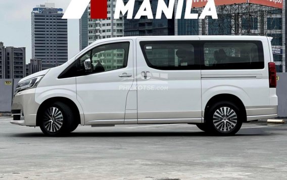 2022 Toyota Hiace Super Grandia in Pasig, Metro Manila-7