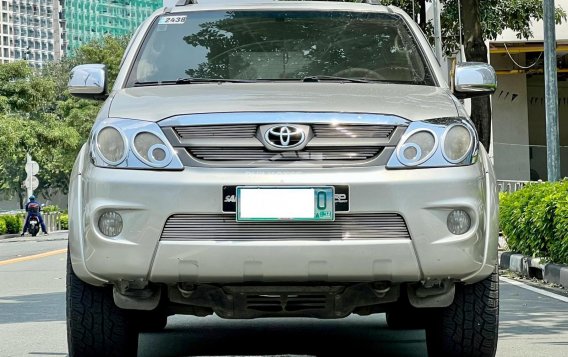 2008 Toyota Fortuner in Makati, Metro Manila-14