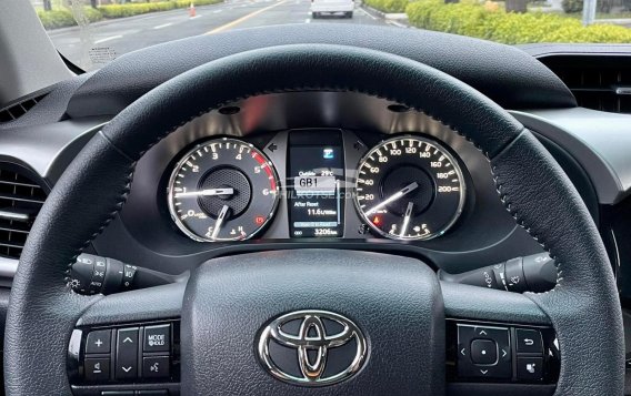 2022 Toyota Hilux in Makati, Metro Manila-13