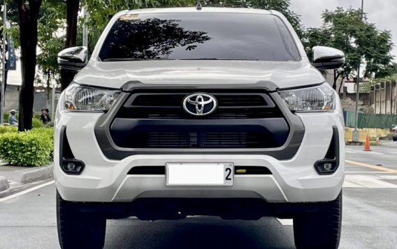 2022 Toyota Hilux in Makati, Metro Manila-9