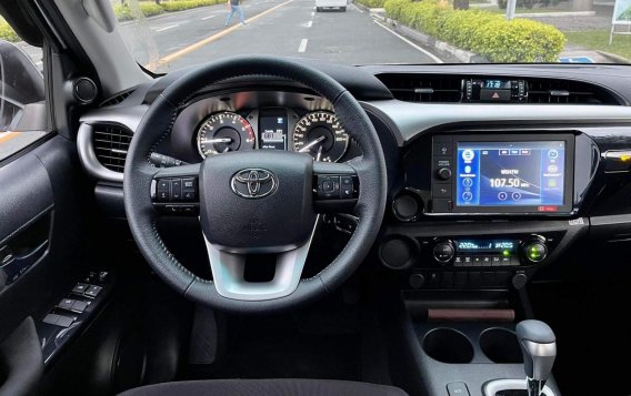 2022 Toyota Hilux  2.4 G DSL 4x2 A/T in Makati, Metro Manila-10