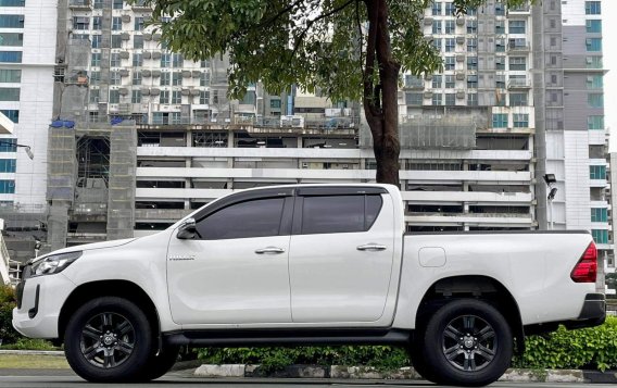 2022 Toyota Hilux  2.4 G DSL 4x2 A/T in Makati, Metro Manila-3