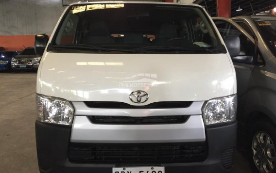 2016 Toyota Hiace in Quezon City, Metro Manila-13