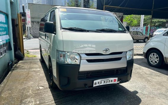 2021 Toyota Hiace in Makati, Metro Manila-4