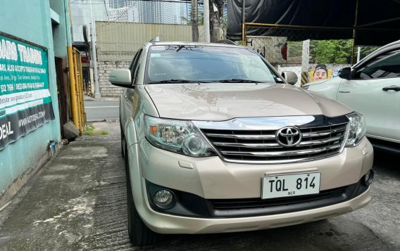 2012 Toyota Fortuner in Makati, Metro Manila-5