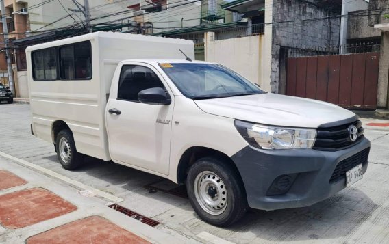 2019 Toyota Hilux 2.4 FX w/ Rear AC 4x2 M/T in Quezon City, Metro Manila-8