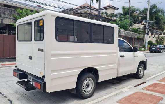 2019 Toyota Hilux 2.4 FX w/ Rear AC 4x2 M/T in Quezon City, Metro Manila-2