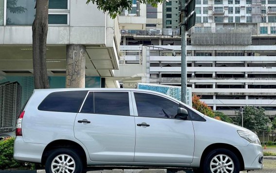 2015 Toyota Innova in Makati, Metro Manila-2