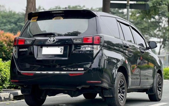 2017 Toyota Innova  2.8 E Diesel MT in Makati, Metro Manila-14