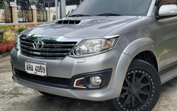2015 Toyota Fortuner in Caloocan, Metro Manila-6