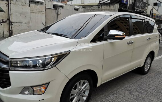 2017 Toyota Innova  2.8 V Diesel AT in Pasig, Metro Manila-3