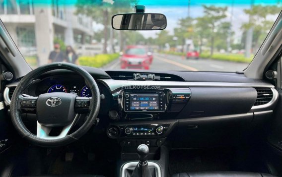 2017 Toyota Hilux in Makati, Metro Manila-4