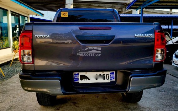 2019 Toyota Hilux 2.4 E 4x4 MT in Pasay, Metro Manila-6