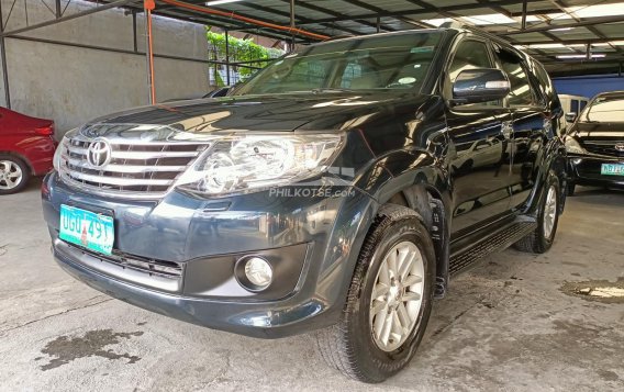 2013 Toyota Fortuner  2.7 G Gas A/T in Las Piñas, Metro Manila-1