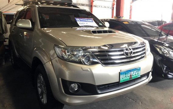 2013 Toyota Fortuner in Quezon City, Metro Manila-5