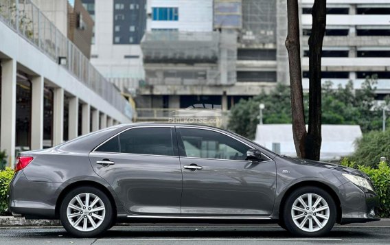 2012 Toyota Camry  2.5G in Makati, Metro Manila-12