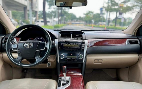 2012 Toyota Camry  2.5G in Makati, Metro Manila-9