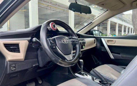 2016 Toyota Corolla Altis G 1.6 AT in Makati, Metro Manila-9