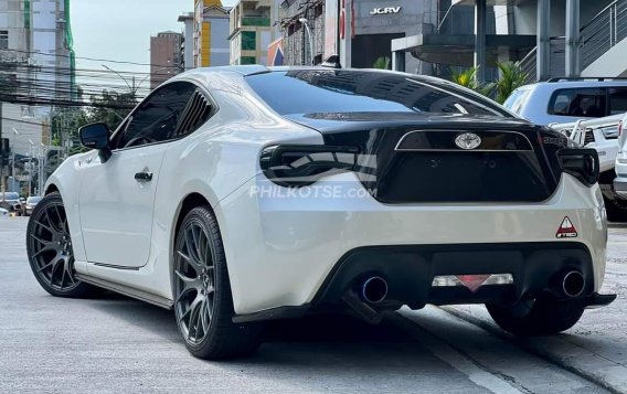 2013 Toyota 86  2.0 AT in Manila, Metro Manila-3