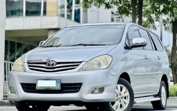 2011 Toyota Innova in Makati, Metro Manila-9