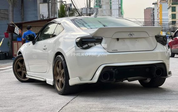 2013 Toyota 86  2.0 AT in Manila, Metro Manila-5