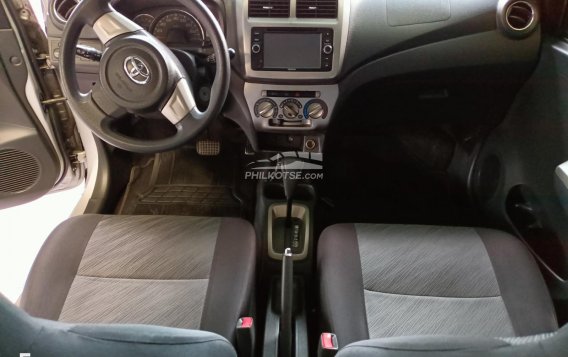 2016 Toyota Wigo  1.0 G AT in Las Piñas, Metro Manila-5