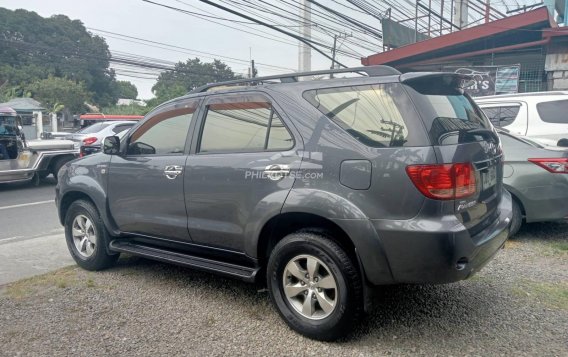 2007 Toyota Fortuner 2.4 G Gasoline 4x2 AT in Lemery, Batangas-11