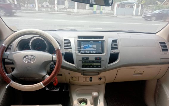 2007 Toyota Fortuner 2.4 G Gasoline 4x2 AT in Lemery, Batangas-9