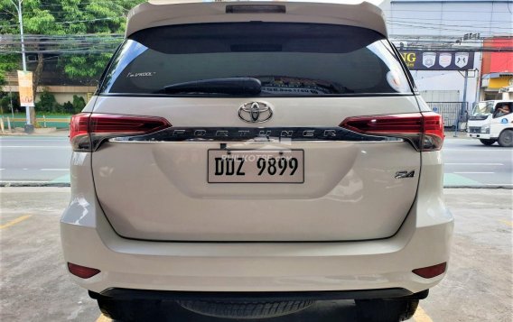 2016 Toyota Fortuner  2.7 G Gas A/T in Las Piñas, Metro Manila-4
