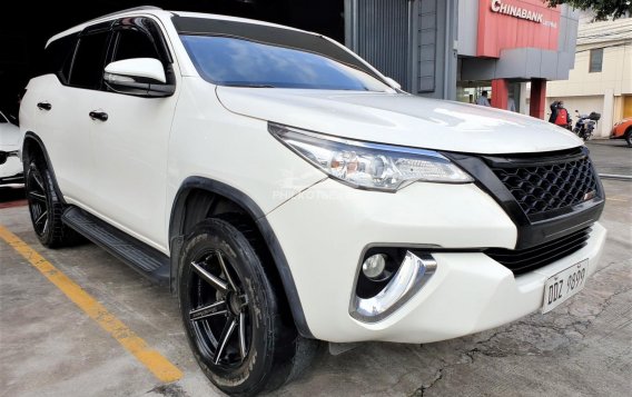 2016 Toyota Fortuner  2.7 G Gas A/T in Las Piñas, Metro Manila-7