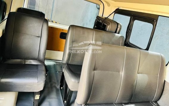 2020 Toyota Hiace  Commuter 3.0 M/T in Rizal, Cagayan-2