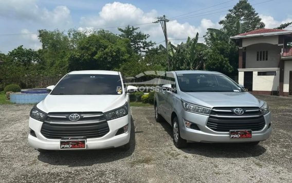2018 Toyota Innova  2.8 E Diesel AT in Manila, Metro Manila-15