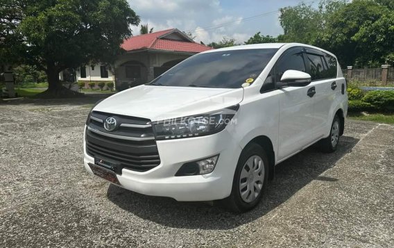 2018 Toyota Innova  2.8 E Diesel AT in Manila, Metro Manila-12