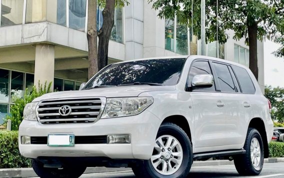 2018 Toyota Land Cruiser in Makati, Metro Manila-9