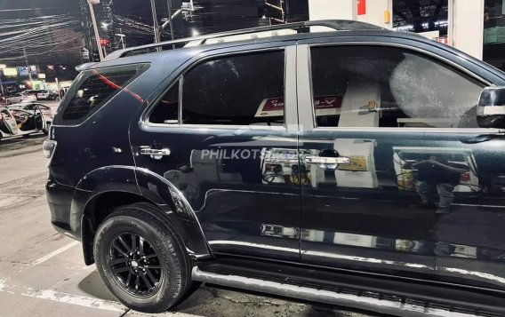 2015 Toyota Fortuner  2.4 V Diesel 4x2 AT in Manila, Metro Manila-19