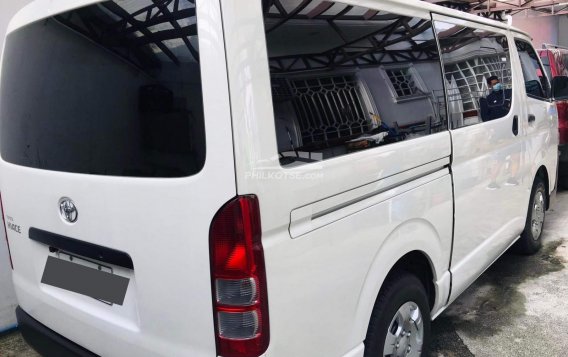 2019 Toyota Hiace  Commuter 3.0 M/T in Manila, Metro Manila-7