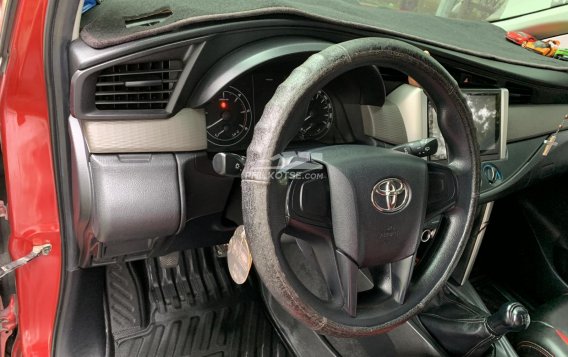 2017 Toyota Innova  2.8 J Diesel MT in Quezon City, Metro Manila-5